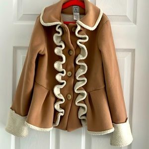 Mack & Co faux Sherpa cozy ruffled button down coat size 6x beige and off white